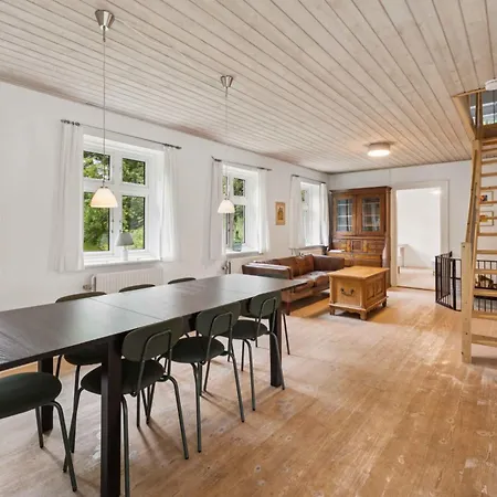 Bright With Garden And Togetherness Villa Varde